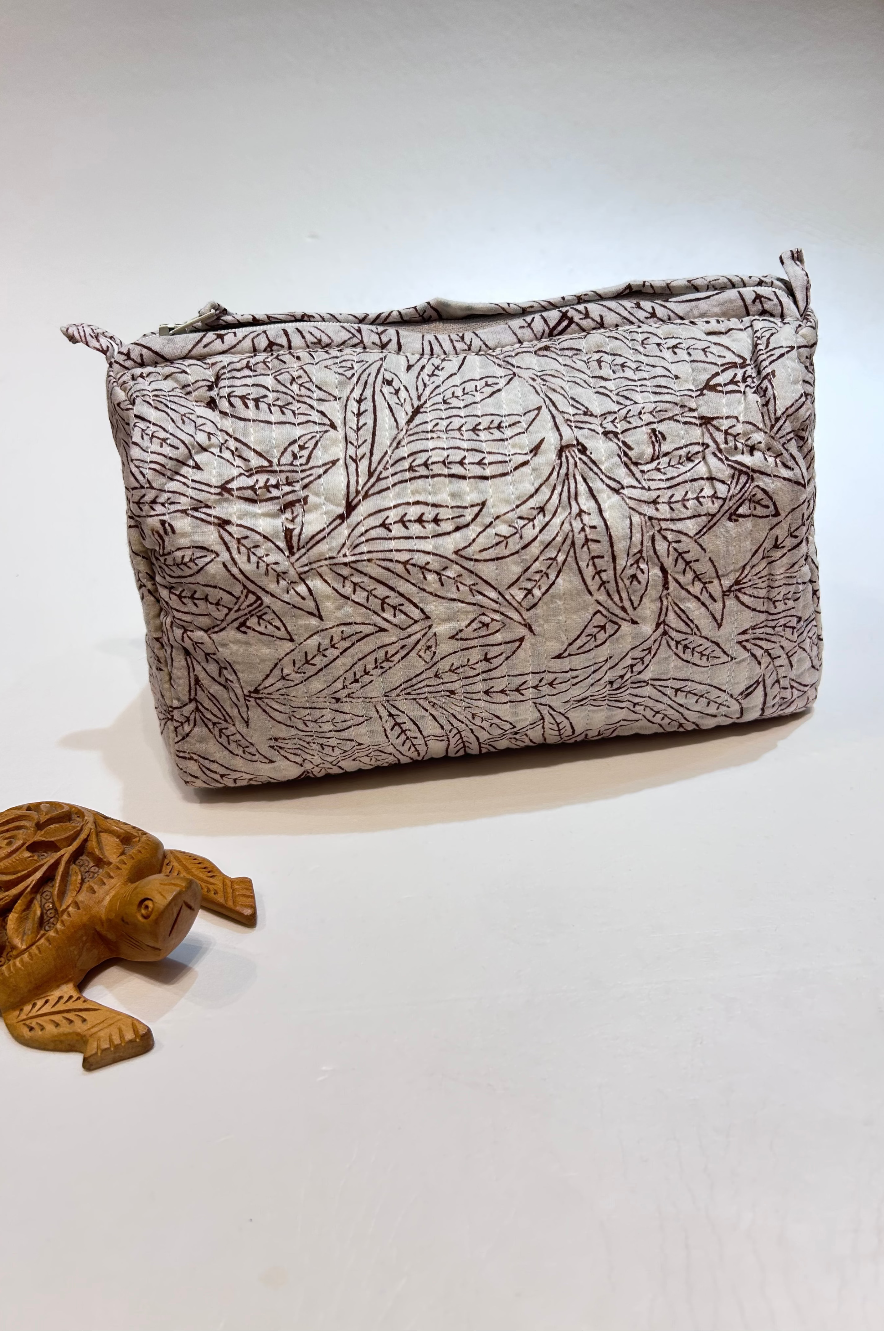 Willow Leaf Quilted Zip Bag